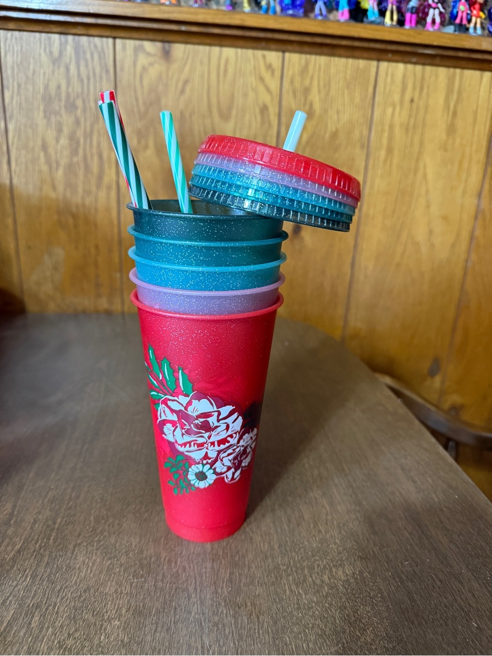 Starbucks Holiday 2022 5 Christmas Glitter Reusable Cold Cups With Straws